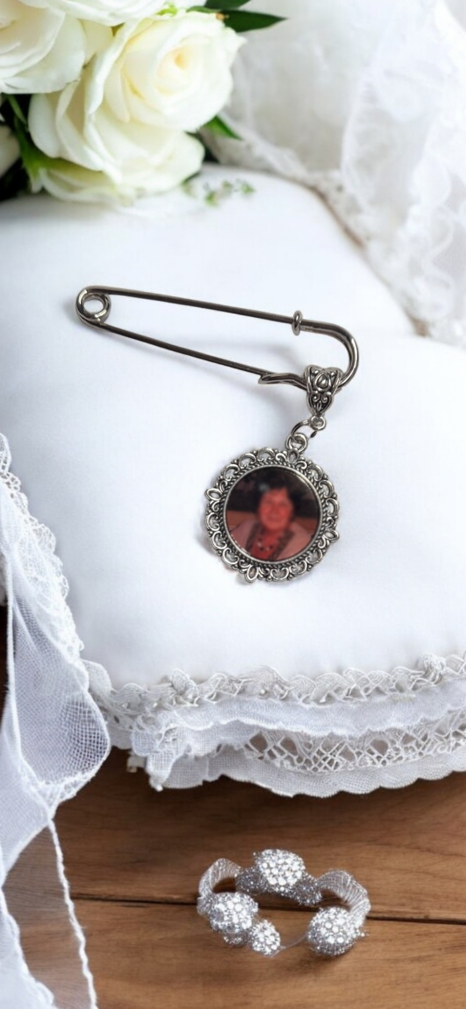 Bouquet Charm / Brooch